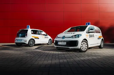 Auto Szkoła – First Drive