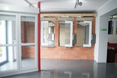 IZOPLAST - Łódź: okna / drzwi / rolety